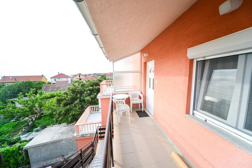 Apartments Valentina Petrcane Exterior foto